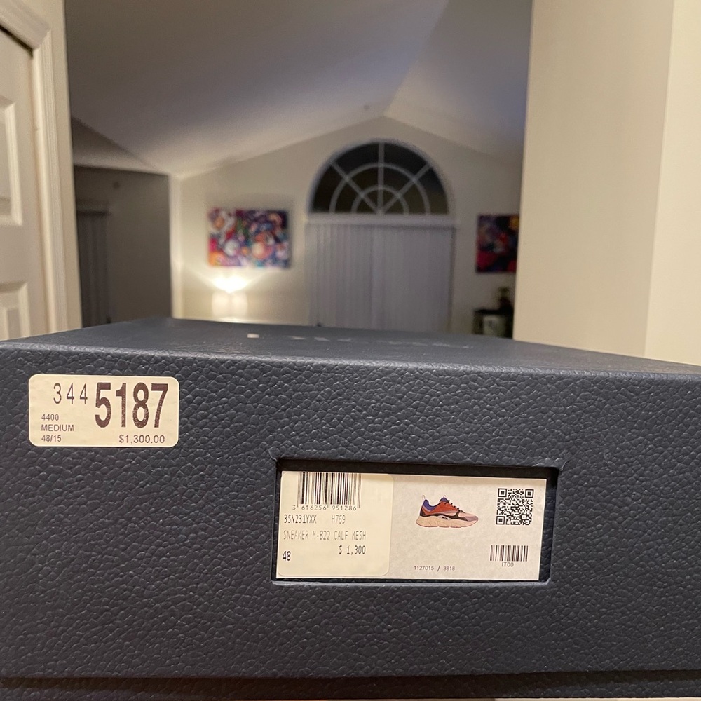 Dior B22 Sneakers - Picture 9 of 12